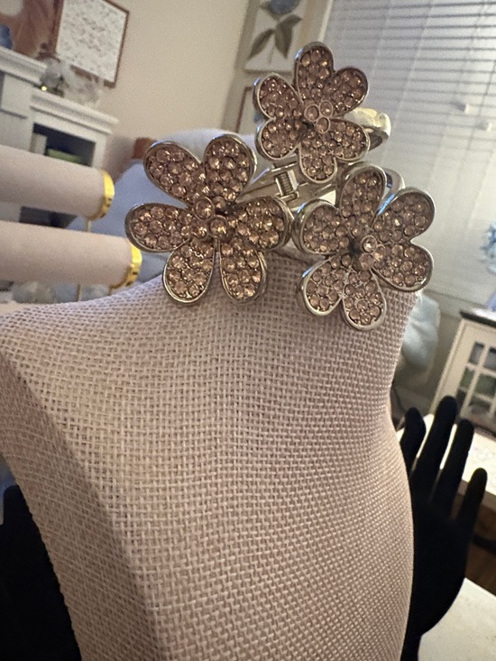 Accessories | Rhinestone Flower Cluster Statement Ring Blush Pink ...